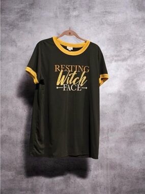 LuLaRoe NWOT Black Tee with Mustard Yellow Ringer ‘Resting Witch Face’ XL